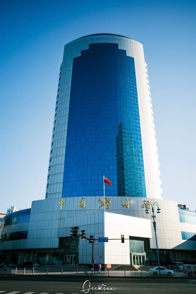 01 5月 25